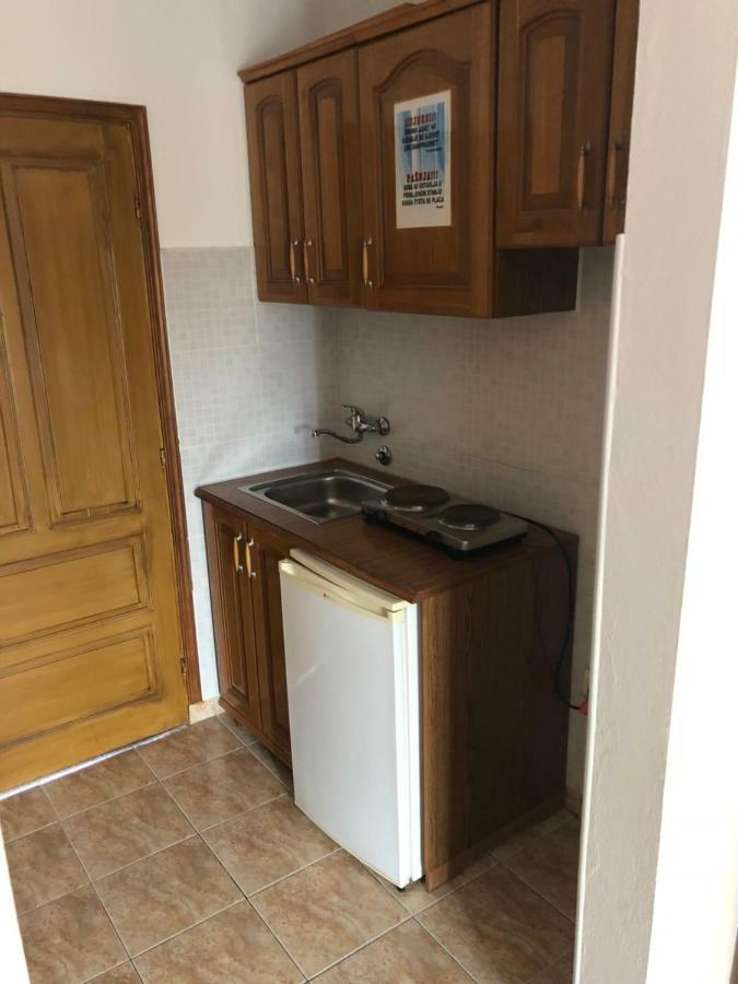 Apartments Toni ウルツィニ エクステリア 写真